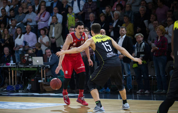 很多人不禁 很多人不禁