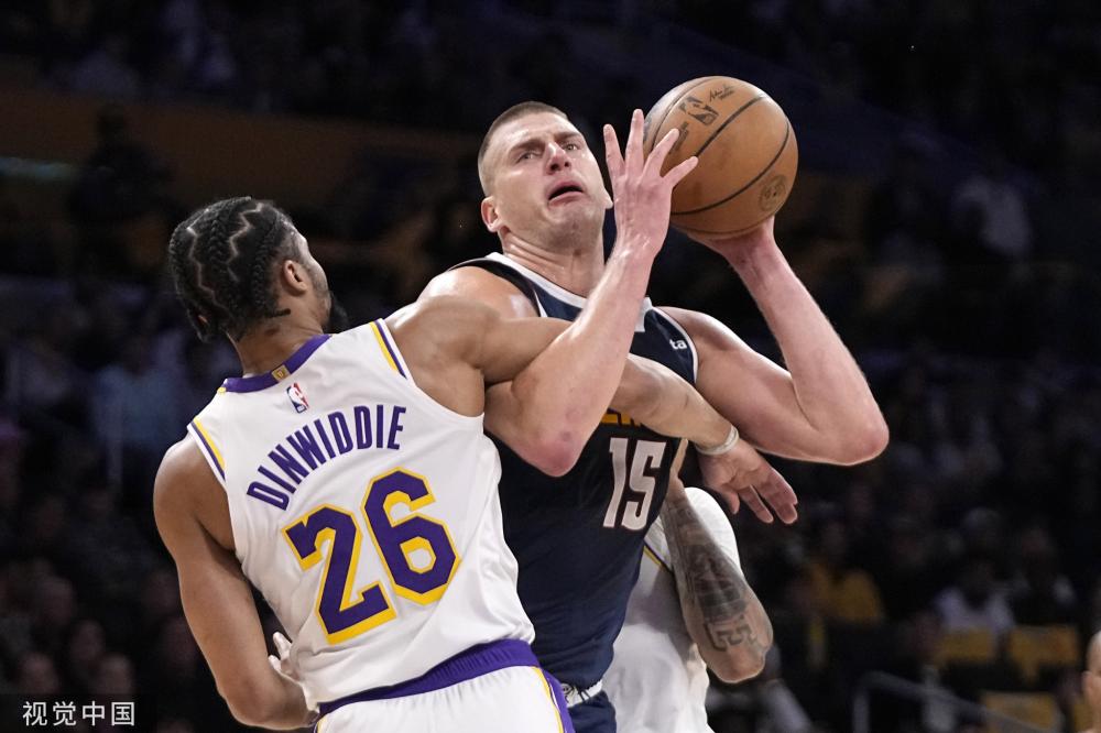 在这场比赛 在这场比赛